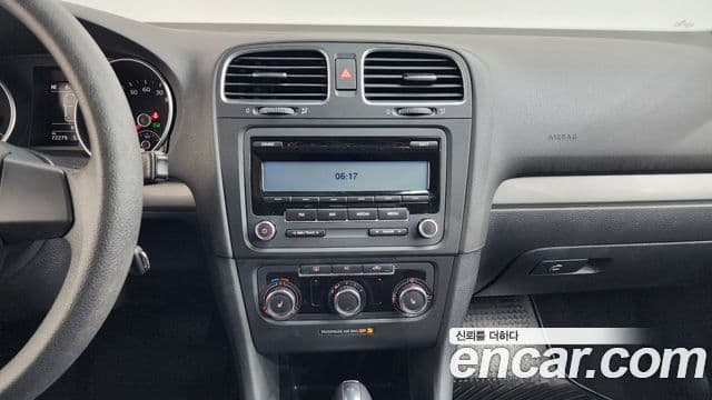 Volkswagen Гольф 6세대, 2011 14