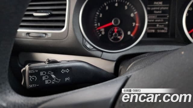 Volkswagen Гольф 6세대, 2011 16