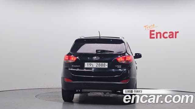 Hyundai Tucson ix Luxury, 2012 4