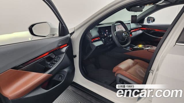 BMW 5시리즈 (G60), 2024 10