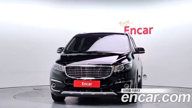 Kia All New Carnival Luxury, 2015 3