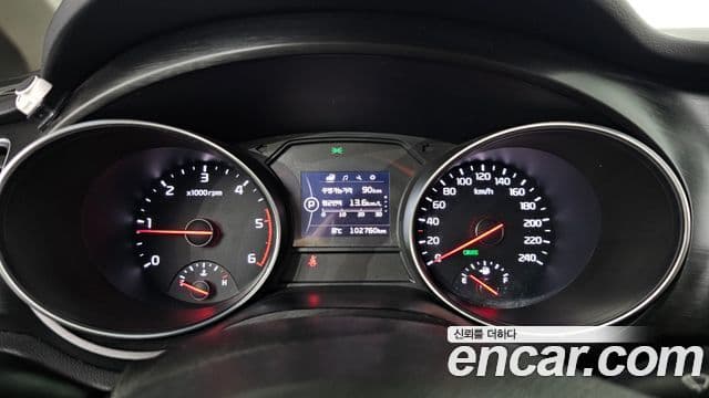 Kia All New Carnival Luxury, 2015 8