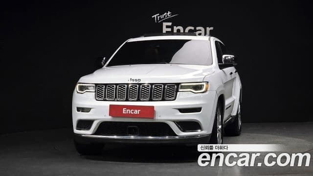 Jeep Grand Cherokee WK2, 2020 3