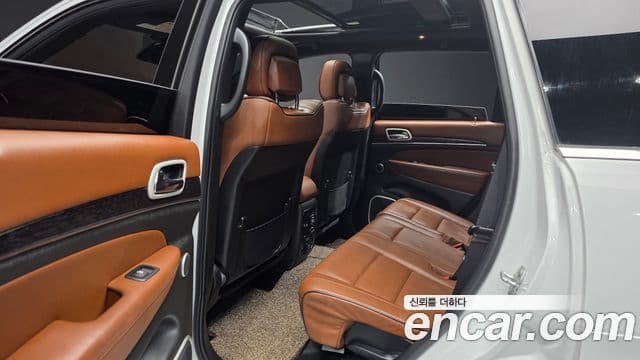 Jeep Grand Cherokee WK2, 2020 12