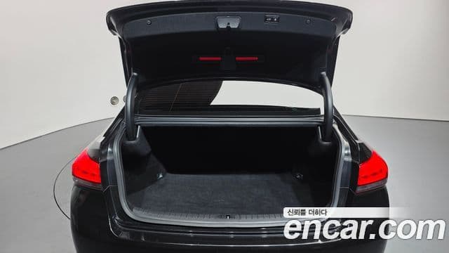 Genesis G80 Premium Luxury, 2018 20