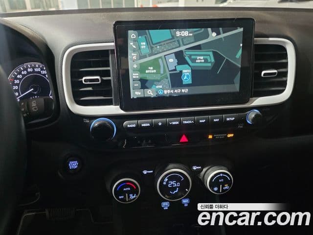 Hyundai Venue 1.6 Flux, 2020 7