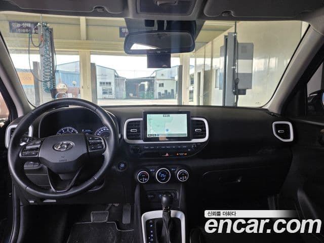 Hyundai Venue 1.6 Flux, 2020 11