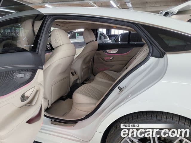 Mercedes-Benz AMG GT 4도어 43 4MATIC+, 2023 12