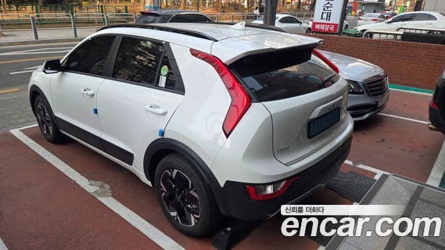 Kia D All New Niro EV Air, 2024 6