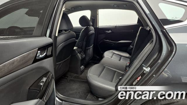 Kia K7 Premier гибрид Noblesse, 2021 12