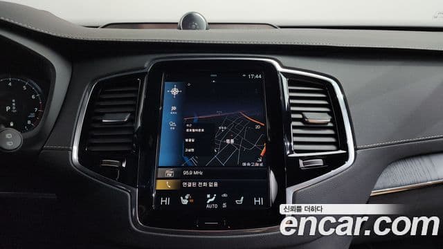 Volvo XC90 2세대 B6 Inscription, 2022 14