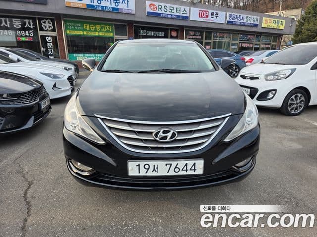 Hyundai YF Sonata Luxury, 2012 3