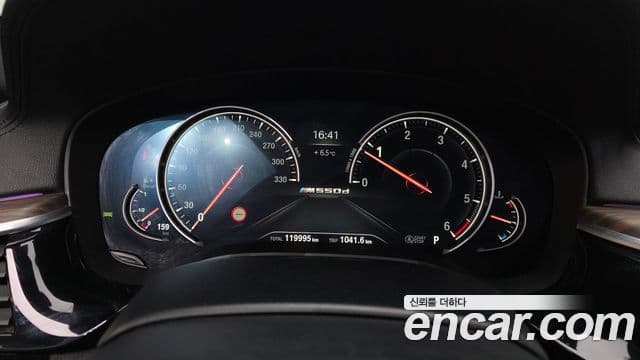 BMW 5시리즈 (G30) 520d M Sport Plus, 2017 8