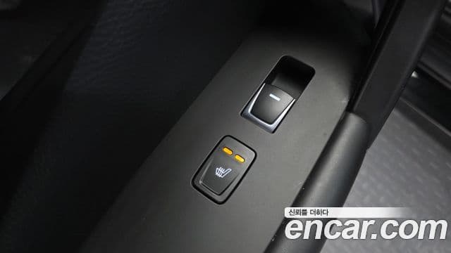 Hyundai Grandeur HG Premium, 2015 17