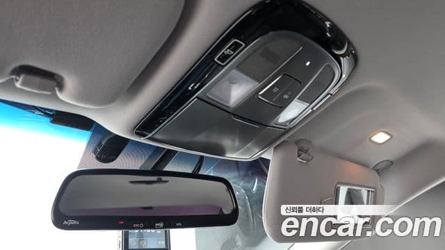 Hyundai Grandeur HG Premium, 2015 18