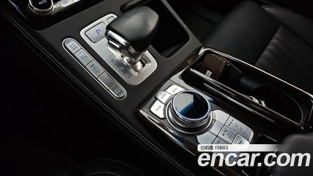 Genesis G90 Luxury, 2021 9