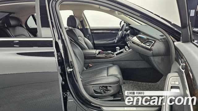 Genesis G90 Luxury, 2021 10