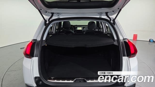 Peugeot 2008 1.6 BlueHDi Allure GC, 2018 20