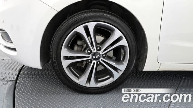 Kia K3 Trendy, 2015 все фото