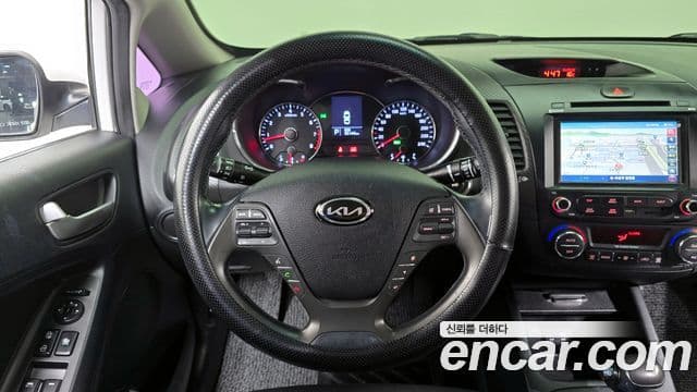 Kia K3 Trendy, 2015 13