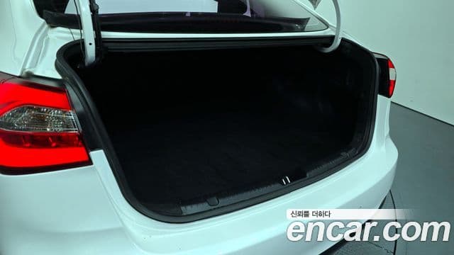 Kia K3 Trendy, 2015 20