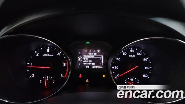 Kia All New Carnival Luxury, 2016 8