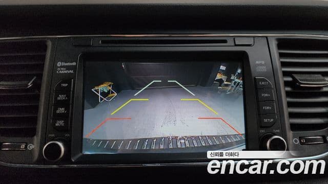 Kia All New Carnival Luxury, 2016 18