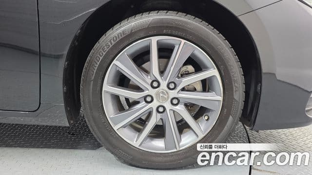 Lexus New ES300h XV60, 2018 все фото