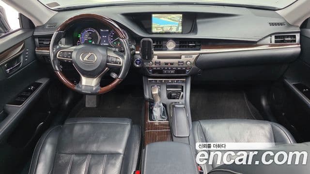 Lexus New ES300h XV60, 2018 7