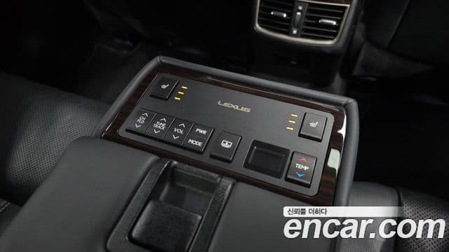 Lexus New ES300h XV60, 2018 18