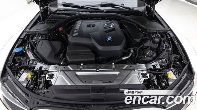 BMW 3시리즈 (G20), 2025 8