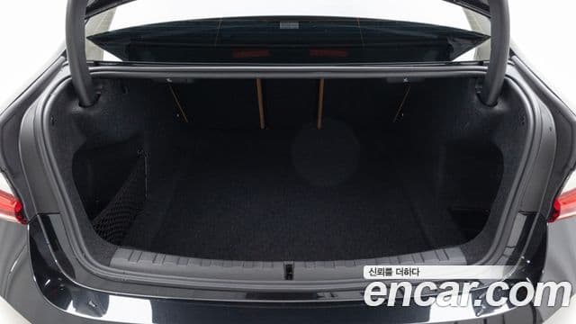 BMW 3시리즈 (G20), 2025 9