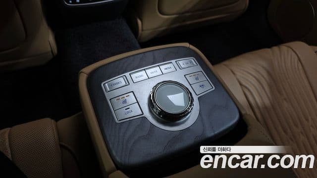 Genesis G80 (RG3) бензин 2.5 турбо AWD, 2023 18