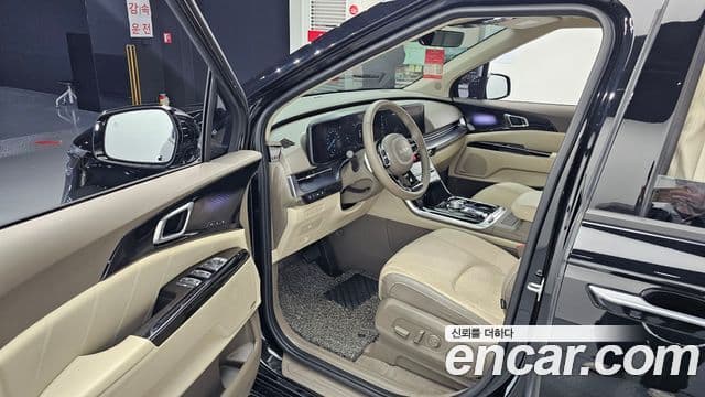 Kia Carnival 4세대 Signature, 2023 11