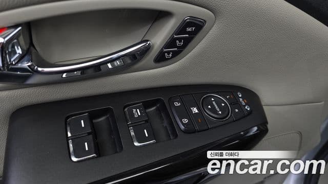 Kia The / новый New Carnival Special, 2019 12