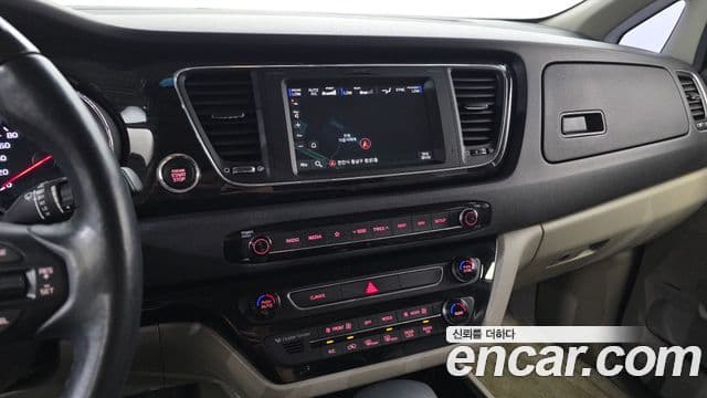 Kia The / новый New Carnival Special, 2019 15