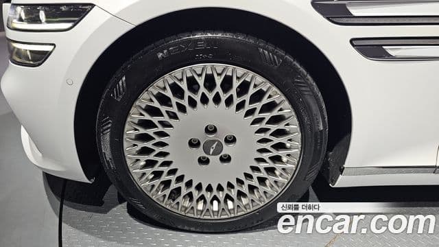 Genesis G80 (RG3) бензин 2.5 турбо AWD, 2023 все фото