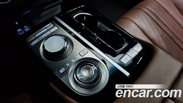 Genesis G80 (RG3) бензин 2.5 турбо AWD, 2023 9