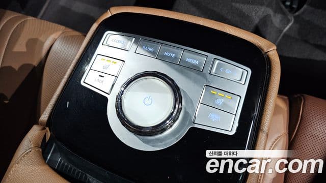 Genesis G80 (RG3) бензин 2.5 турбо AWD, 2023 19