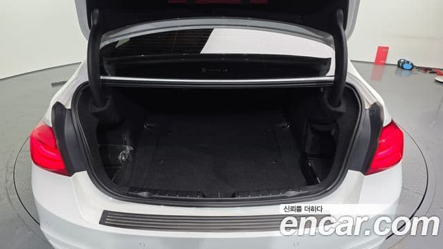 BMW 3시리즈 (F30), 2016 20