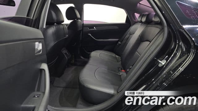 Hyundai LF Sonata Style, 2015 11