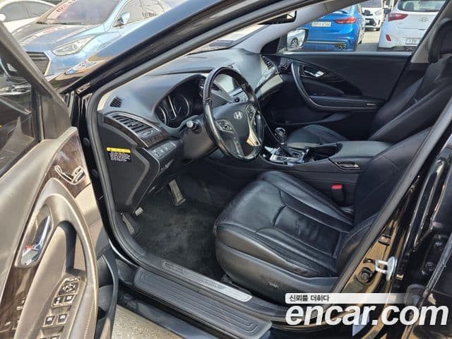 Hyundai Grandeur HG Prime, 2011 7