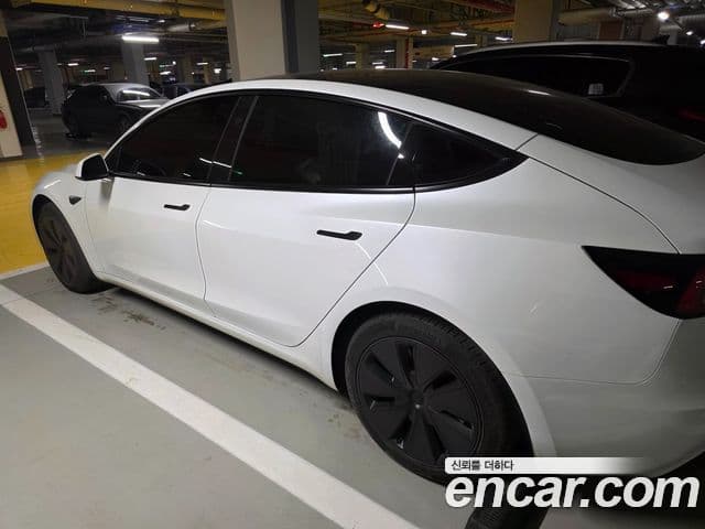 Tesla модель 3, 2024 3