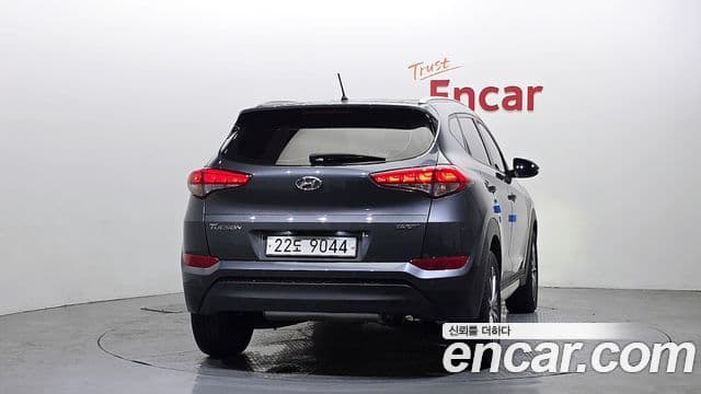 Hyundai All New Tucson Modern, 2016 4