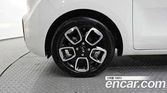 Kia The / новый New Ray Prestige, 2021 все фото