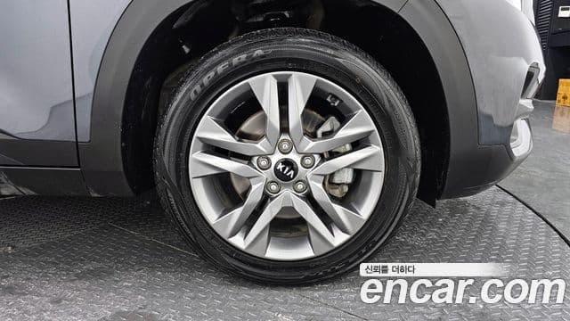 Kia Seltos Prestige, 2021 все фото