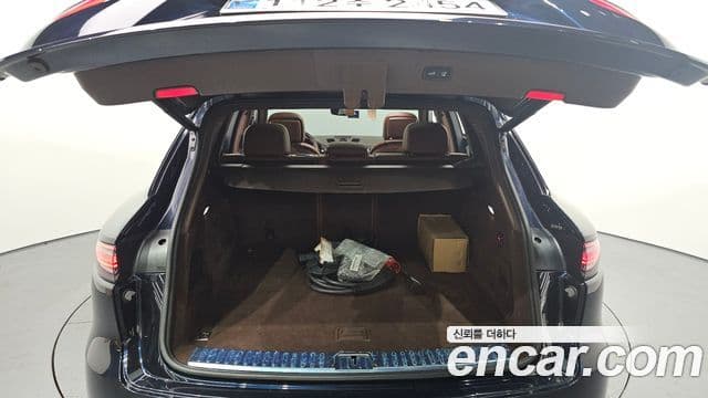 Porsche Cayenne (PO536) 3.0 E-гибрид, 2021 20