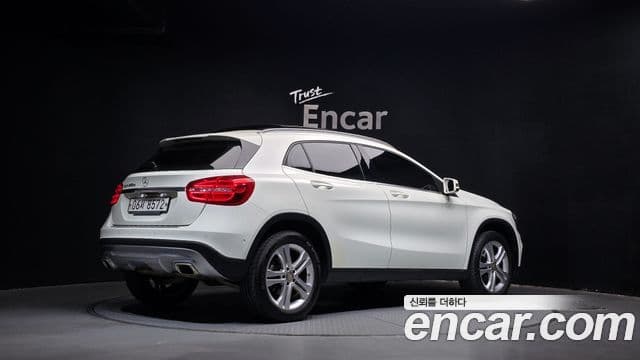 Mercedes-Benz GLA-класс X156 GLA200 d, 2017 2