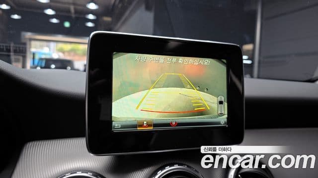 Mercedes-Benz GLA-класс X156 GLA200 d, 2017 16