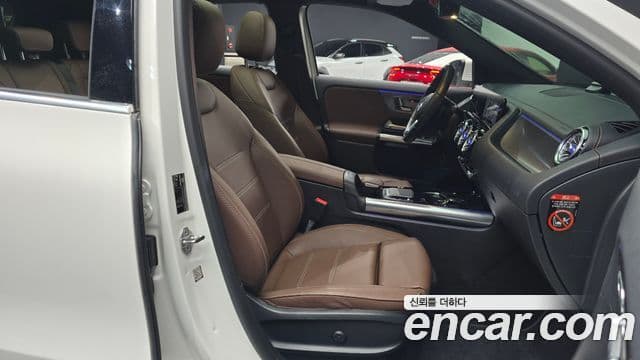 Mercedes-Benz GLA-класс H247 GLA220, 2021 10